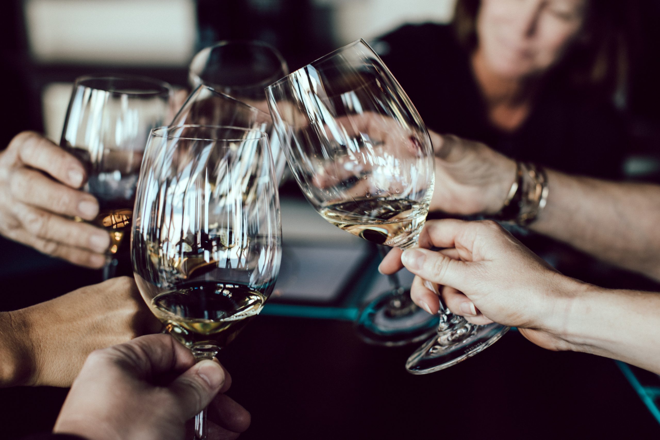 You are currently viewing 6 of the South East’s best wine clubs