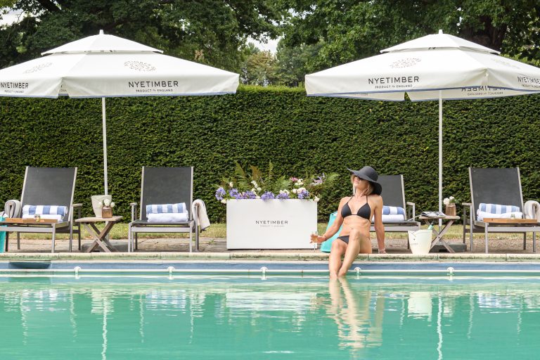 Read more about the article Summer by the pool with Nyetimber & Great Fosters