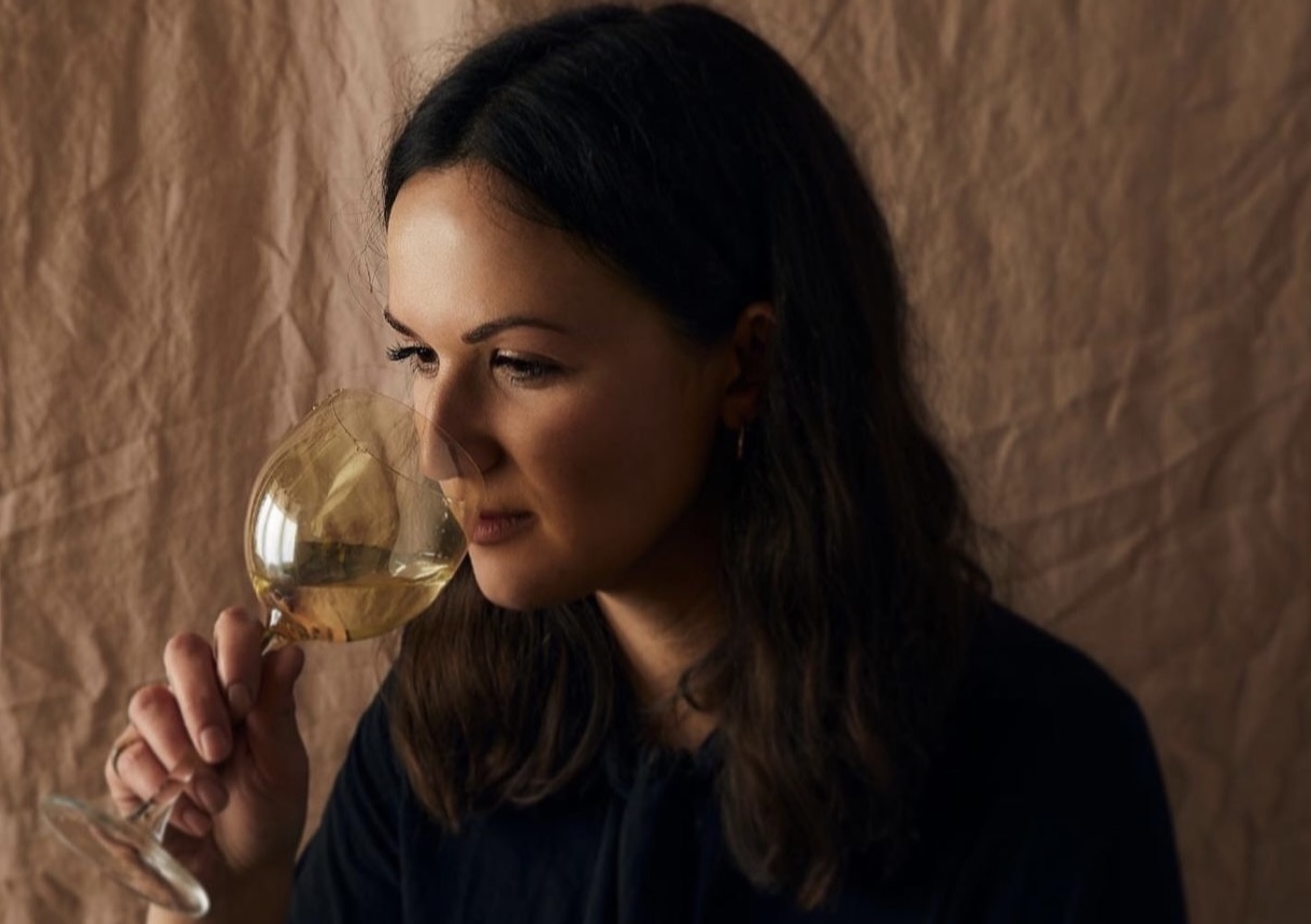 You are currently viewing The English Wine Diaries: Episode 11 Lucy Dalwadi