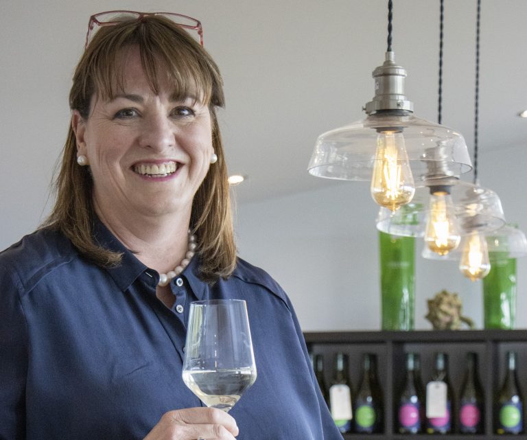 Read more about the article The English Wine Diaries Episode 17: Susannah Ricci