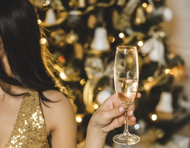 Read more about the article 13 alternatives to Champagne this Christmas 