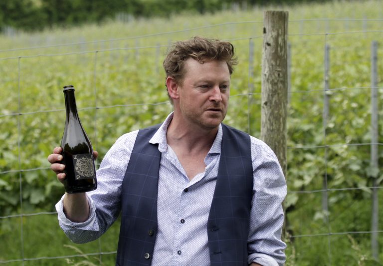 Read more about the article The English Wine Diaries episode 44 – Dermot Sugrue