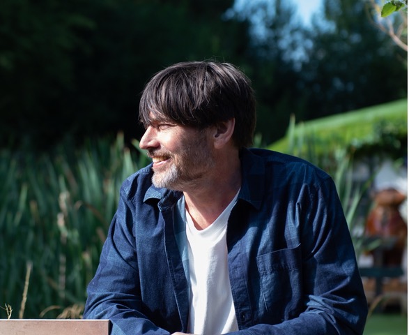 Read more about the article The English Wine Diaries episode 69: Alex James